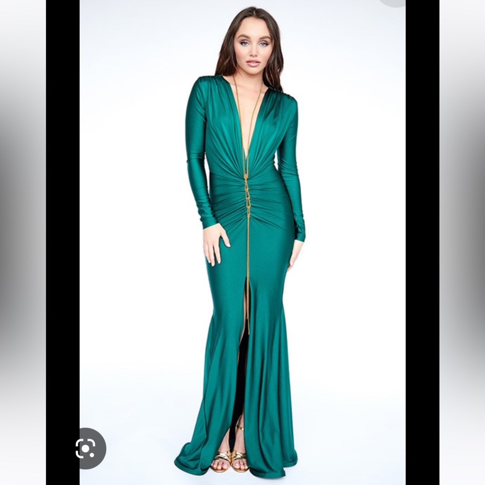 Eva Mejl Kimberly’s emerald green evening Dress